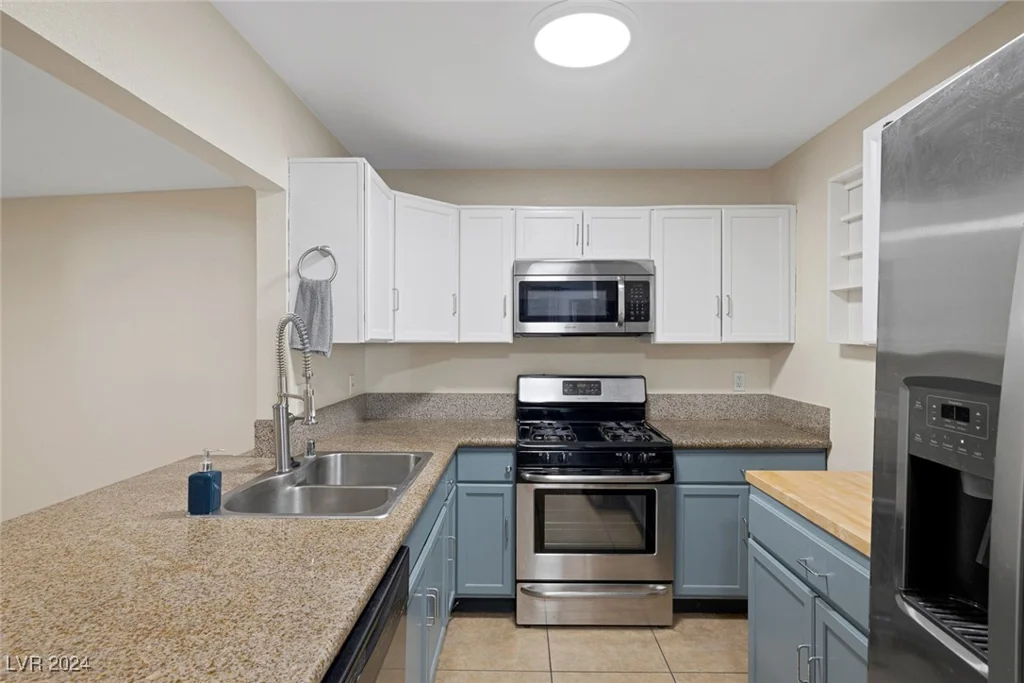 5975 Via Capri, Las Vegas, NV 89122