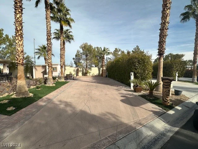 8175 Arville, Las Vegas, NV 89139