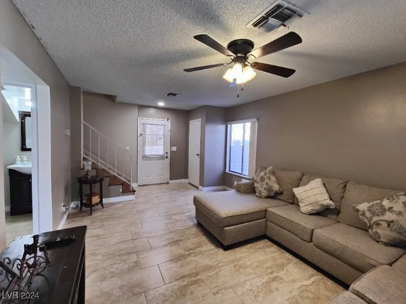 1817 Amboy, Las Vegas, NV 89108