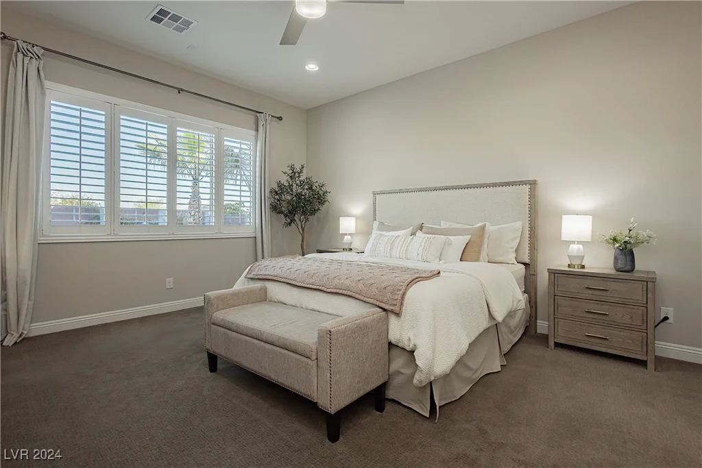 5864 Sky Ridge Falls, Las Vegas, NV 89135