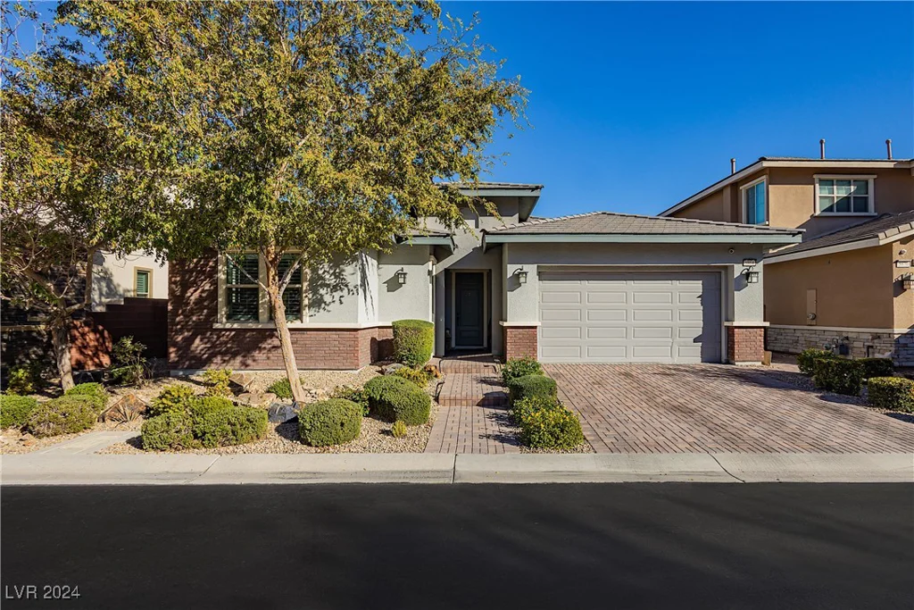 5864 Sky Ridge Falls, Las Vegas, NV 89135