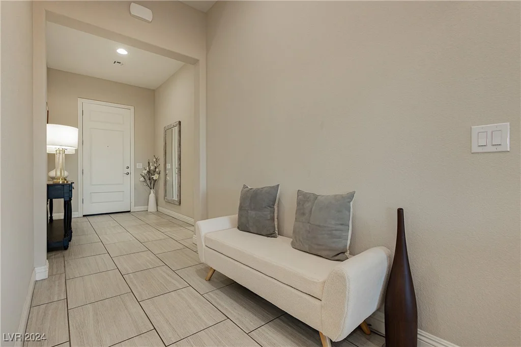 5864 Sky Ridge Falls, Las Vegas, NV 89135