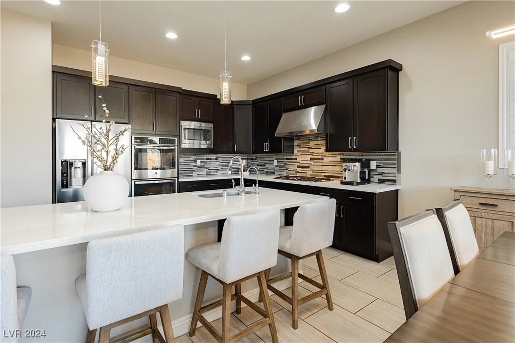 5864 Sky Ridge Falls, Las Vegas, NV 89135
