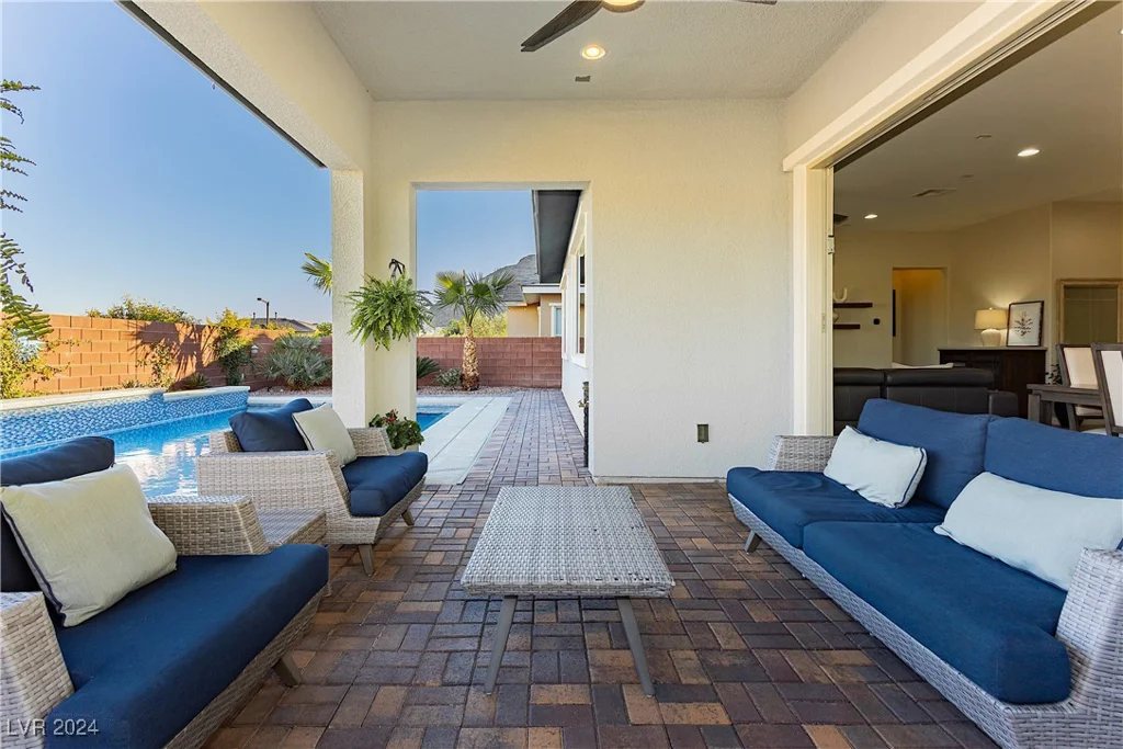 5864 Sky Ridge Falls, Las Vegas, NV 89135