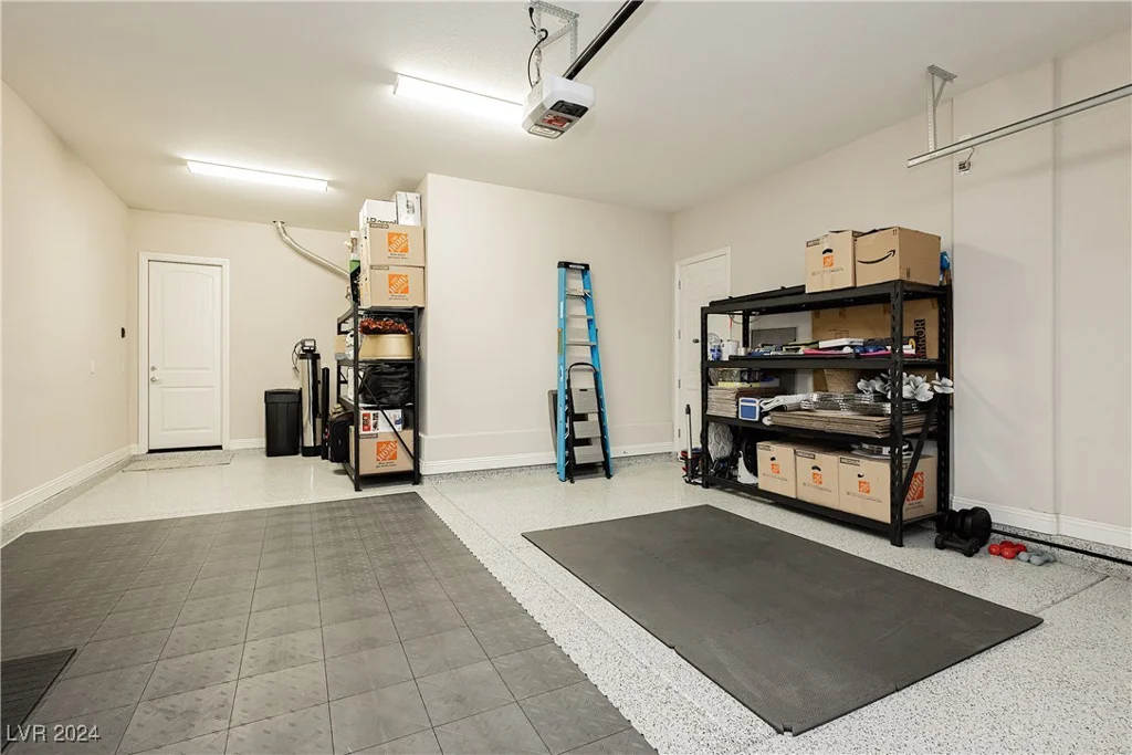 5864 Sky Ridge Falls, Las Vegas, NV 89135