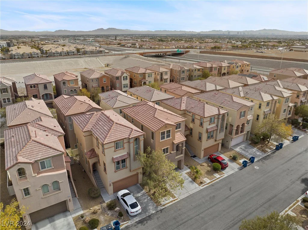 6648 Weeping Pine, Las Vegas, NV 89149