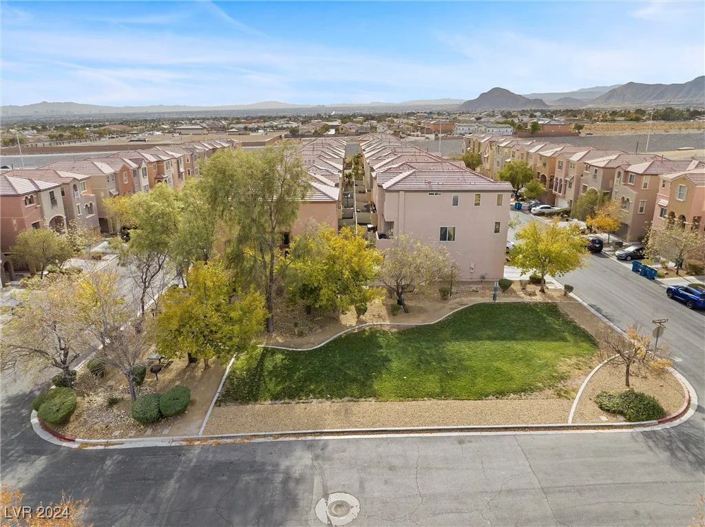6648 Weeping Pine, Las Vegas, NV 89149
