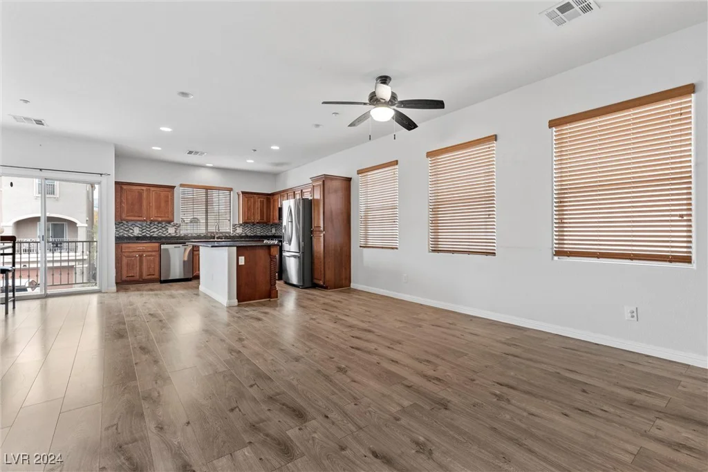 6648 Weeping Pine, Las Vegas, NV 89149