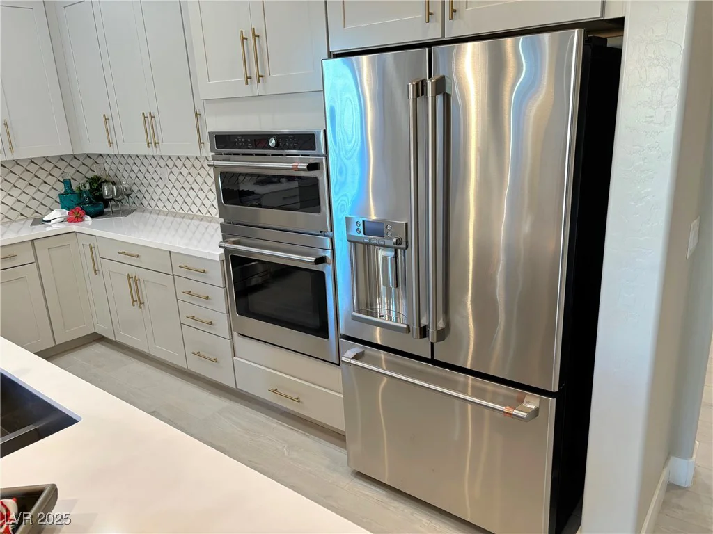 32 Honeymoon, Henderson, NV 89011