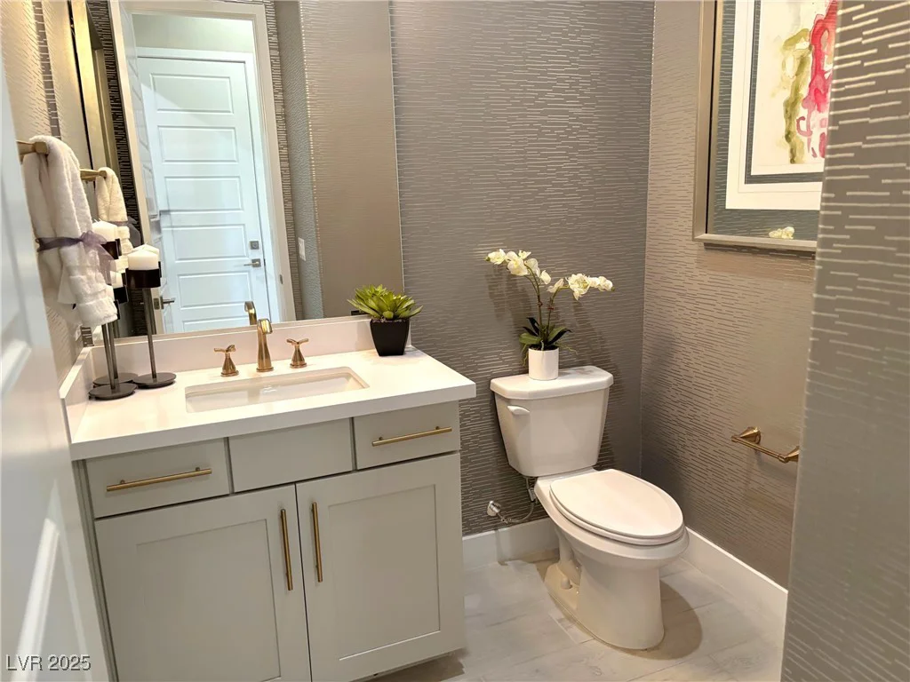32 Honeymoon, Henderson, NV 89011