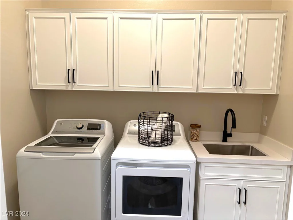36 Honeymoon, Henderson, NV 89011