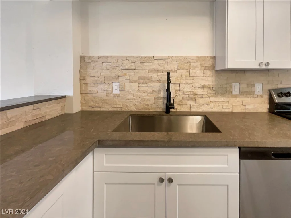 2608 Matogroso, Las Vegas, NV 89121
