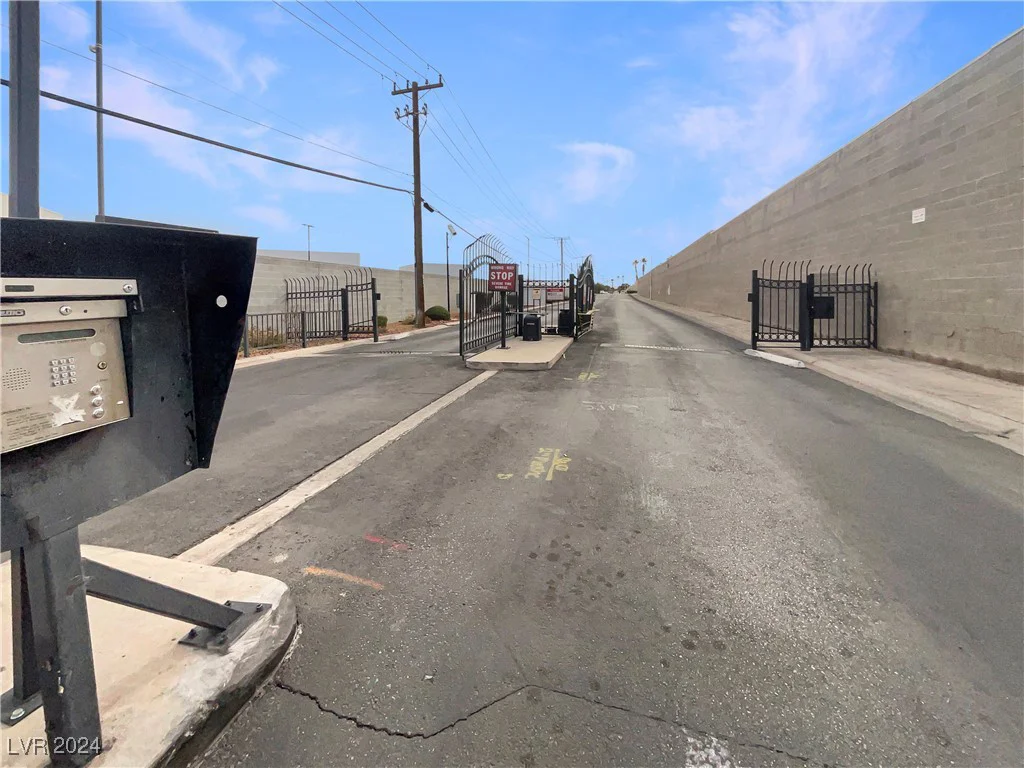 2608 Matogroso, Las Vegas, NV 89121