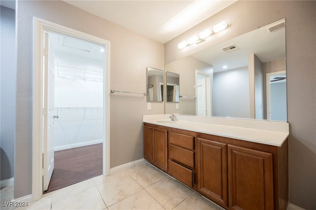3325 Edinboro Ridge, North Las Vegas, NV 89081