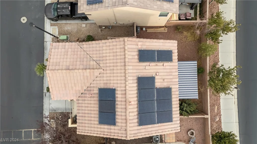 499 Warminster, Las Vegas, NV 89178