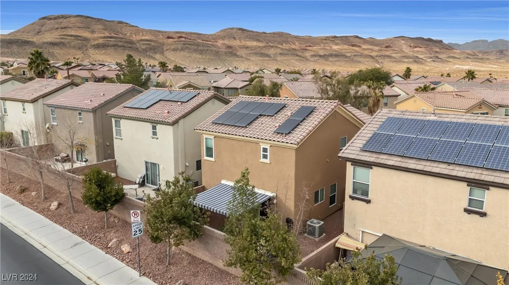 499 Warminster, Las Vegas, NV 89178