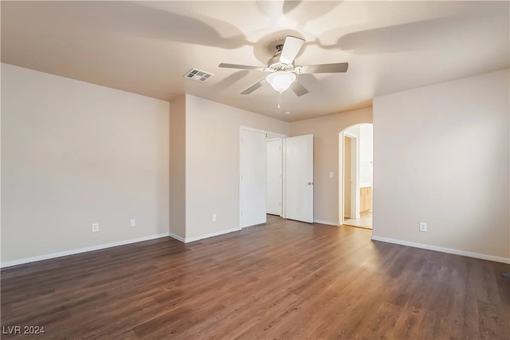 932 Sweeping Vine, Las Vegas, NV 89183