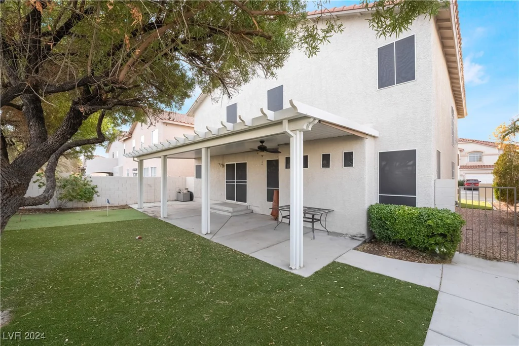 932 Sweeping Vine, Las Vegas, NV 89183