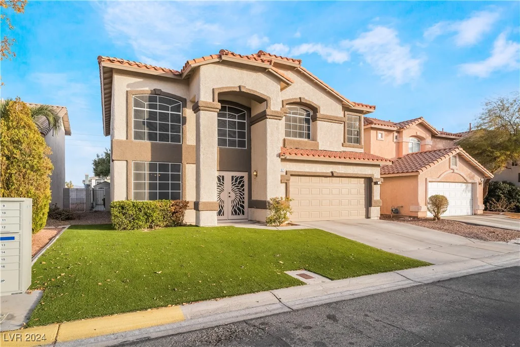 932 Sweeping Vine, Las Vegas, NV 89183