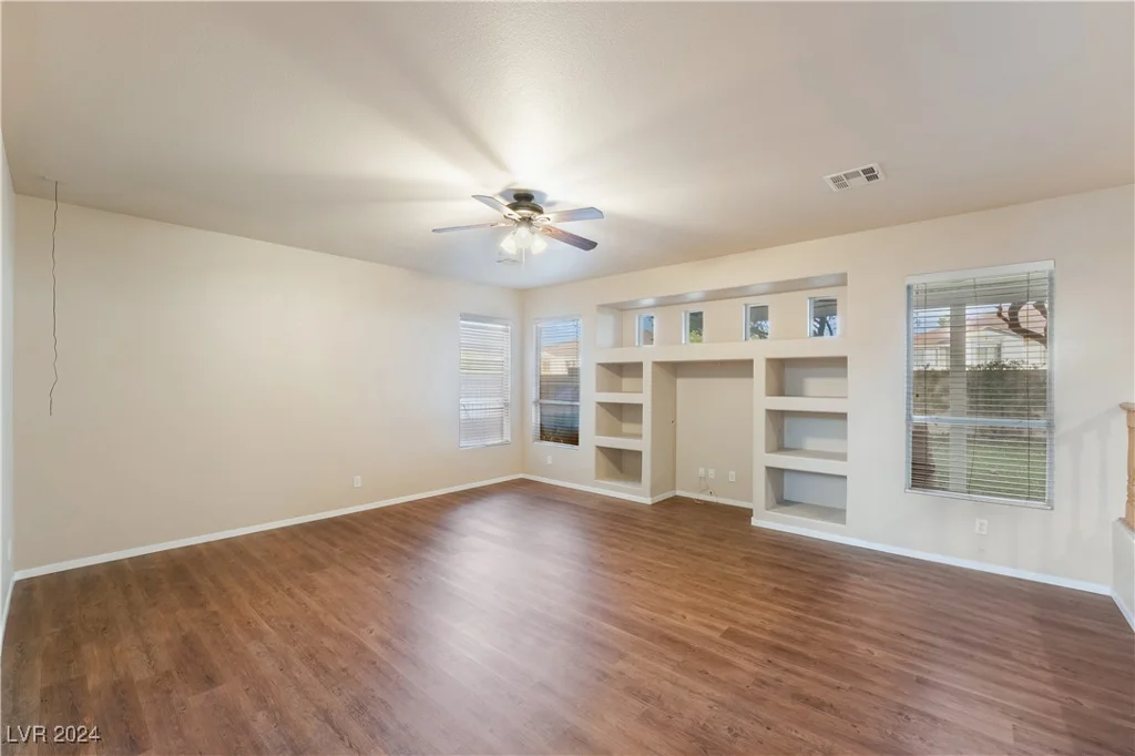 932 Sweeping Vine, Las Vegas, NV 89183