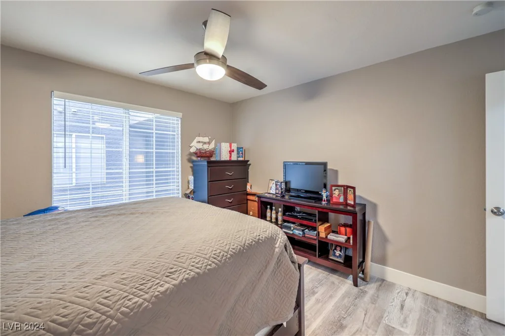 2200 Fort Apache, Las Vegas, NV 89117