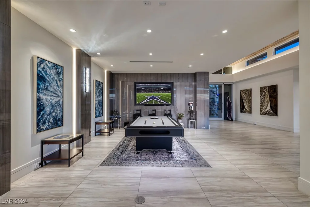 673 Falcon Cliff, Henderson, NV 89012