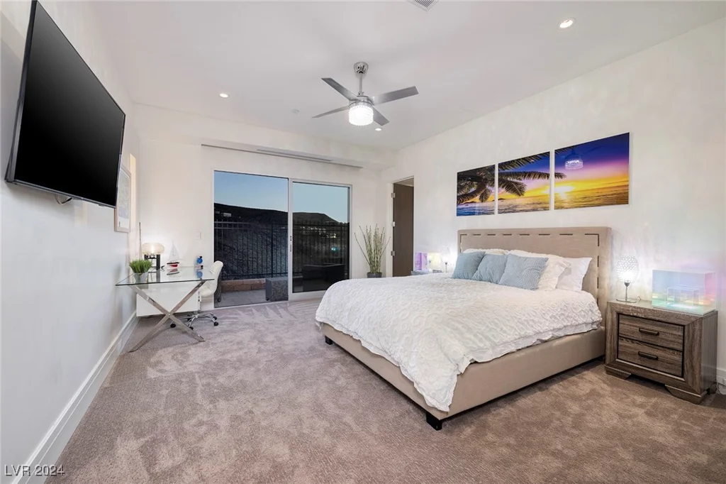673 Falcon Cliff, Henderson, NV 89012