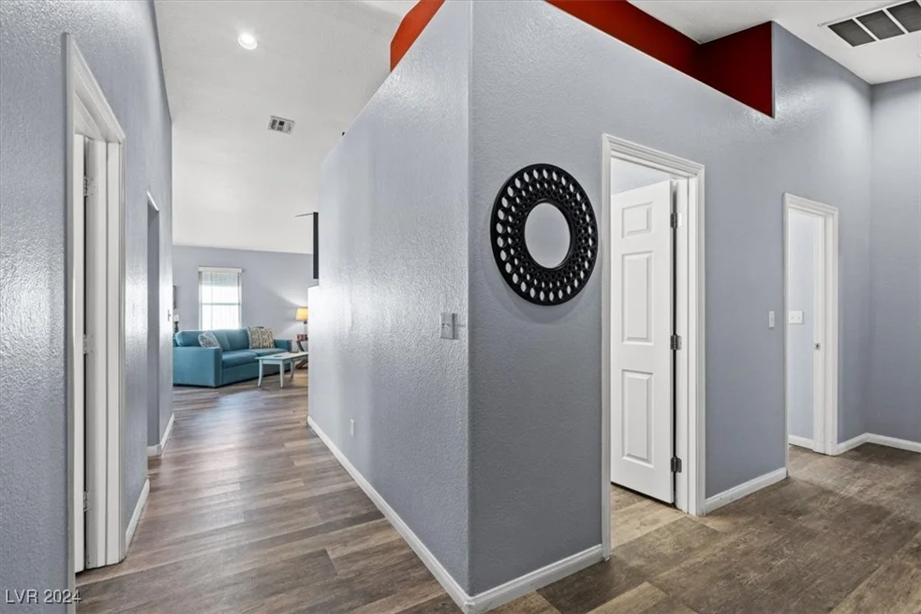 5683 Whale Watch, Las Vegas, NV 89113