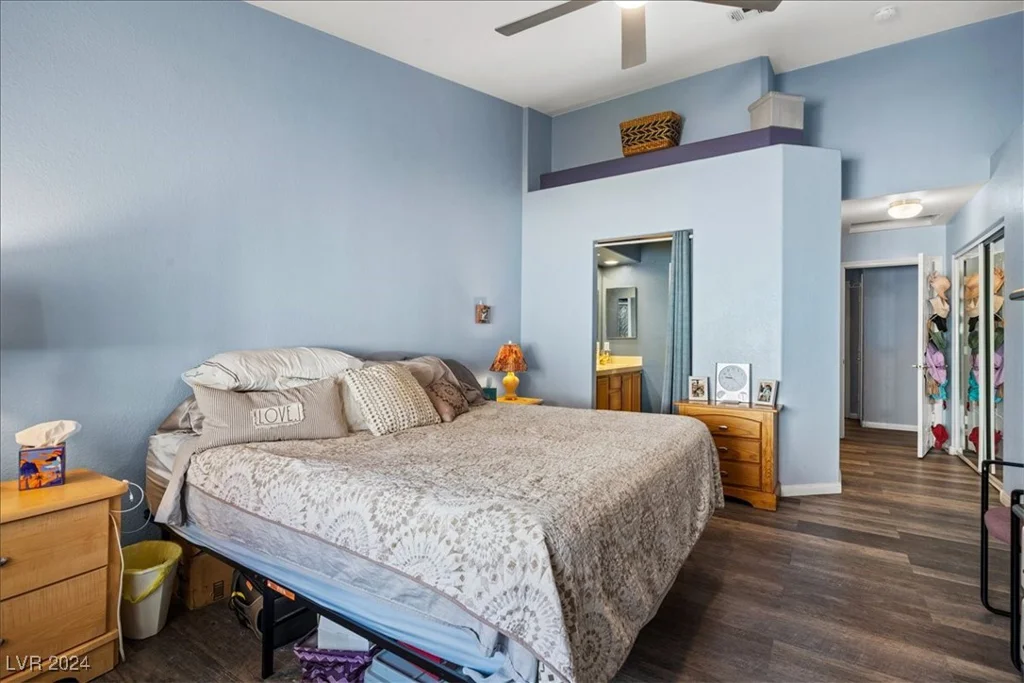 5683 Whale Watch, Las Vegas, NV 89113