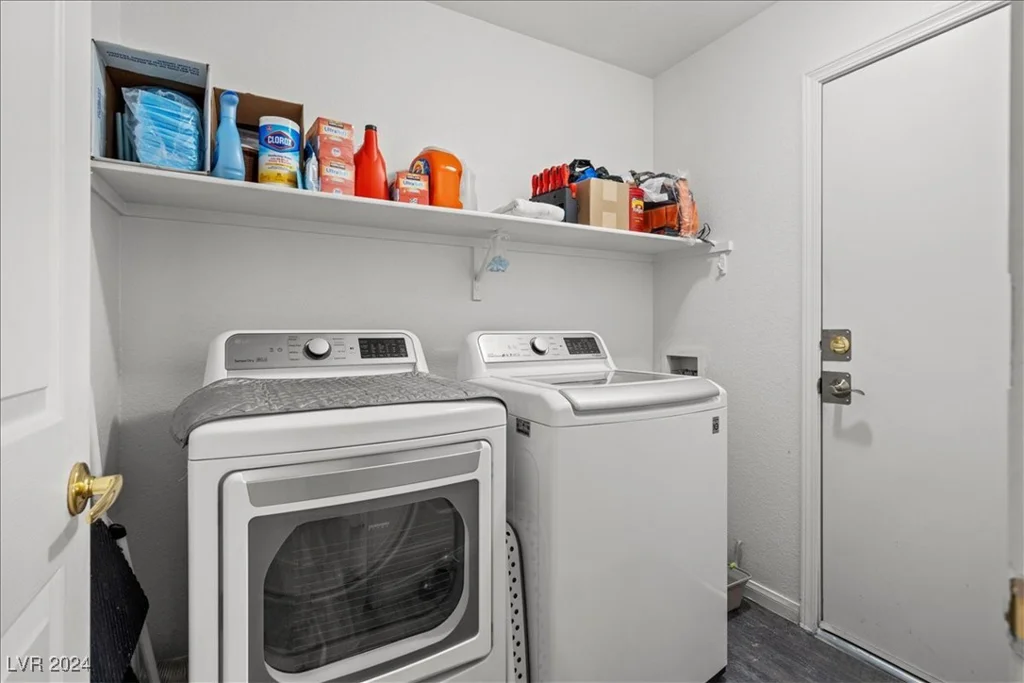 5683 Whale Watch, Las Vegas, NV 89113