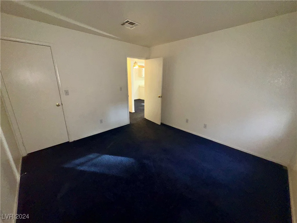 5161 Lindell, Las Vegas, NV 89118