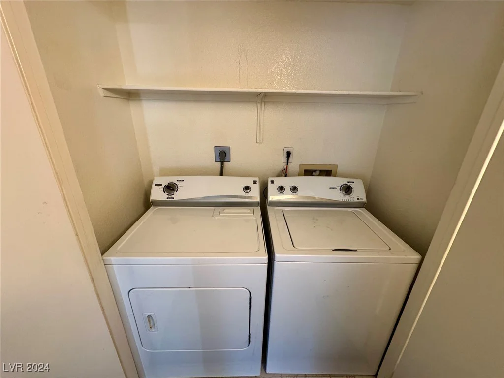 5161 Lindell, Las Vegas, NV 89118