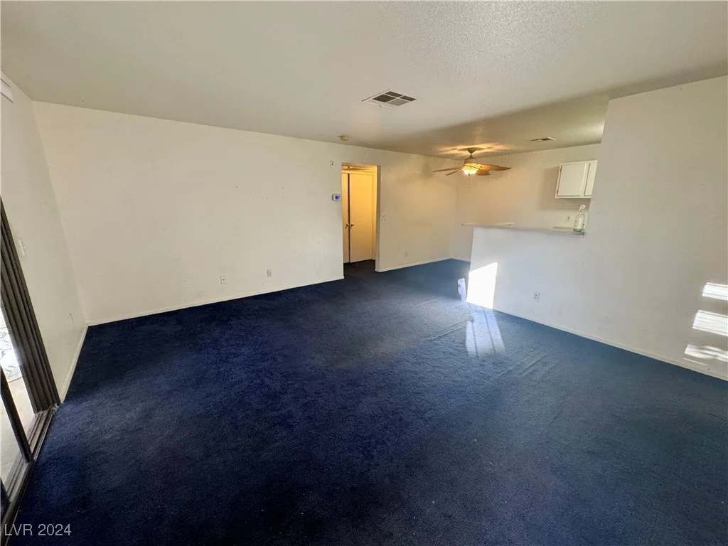 5161 Lindell, Las Vegas, NV 89118