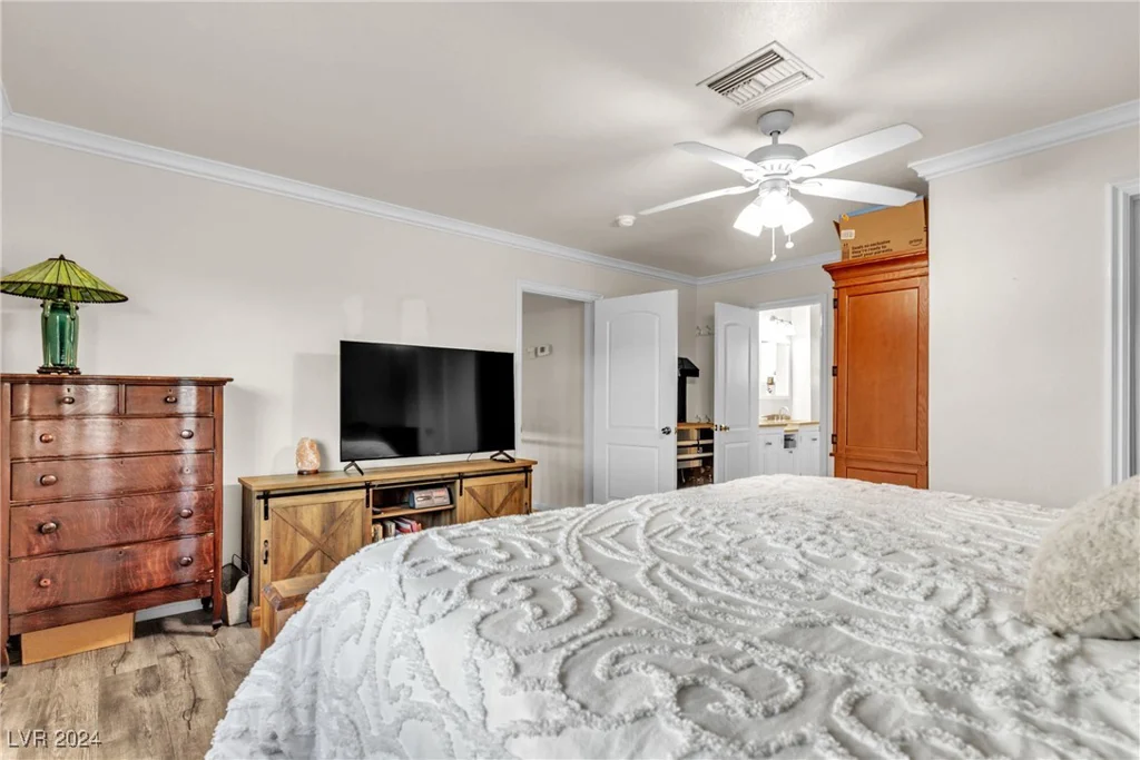 260 Desert Rose, Henderson, NV 89015