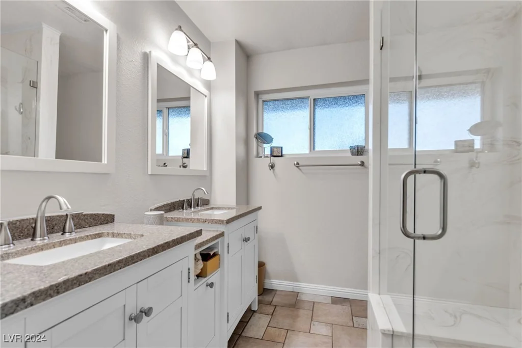 260 Desert Rose, Henderson, NV 89015