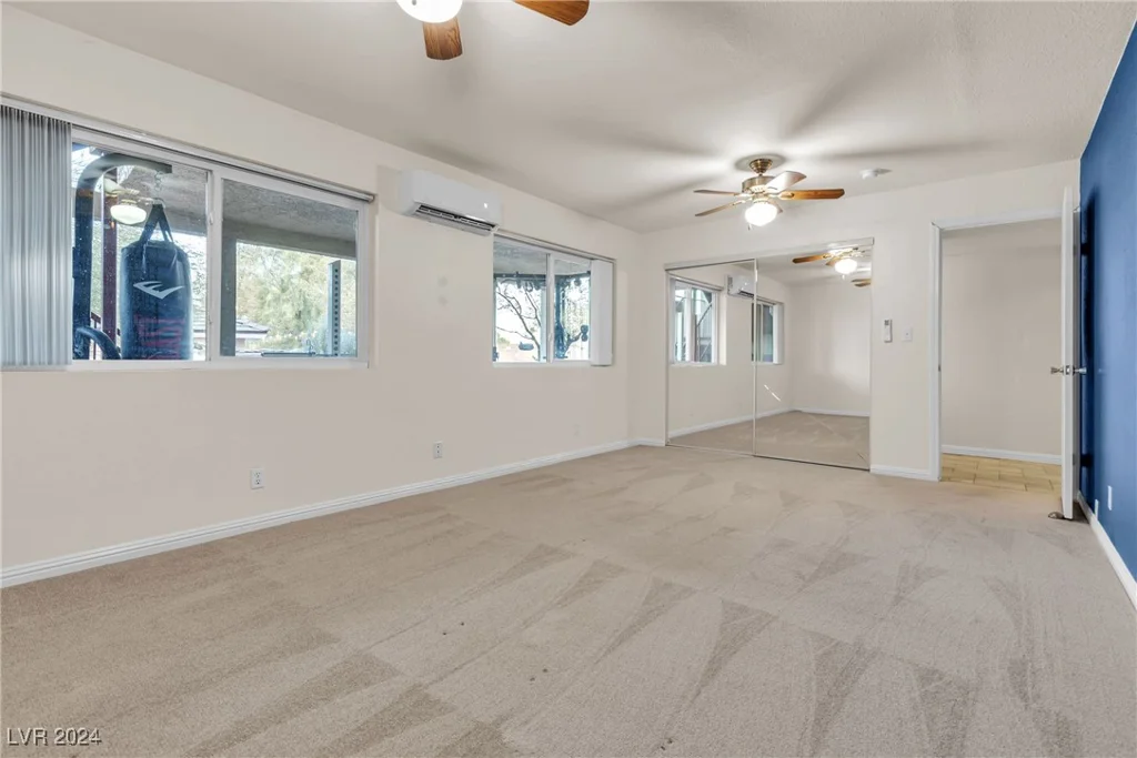 260 Desert Rose, Henderson, NV 89015