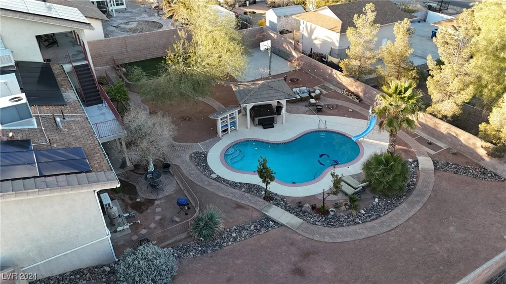 260 Desert Rose, Henderson, NV 89015