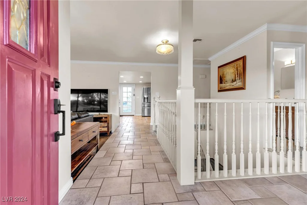 260 Desert Rose, Henderson, NV 89015
