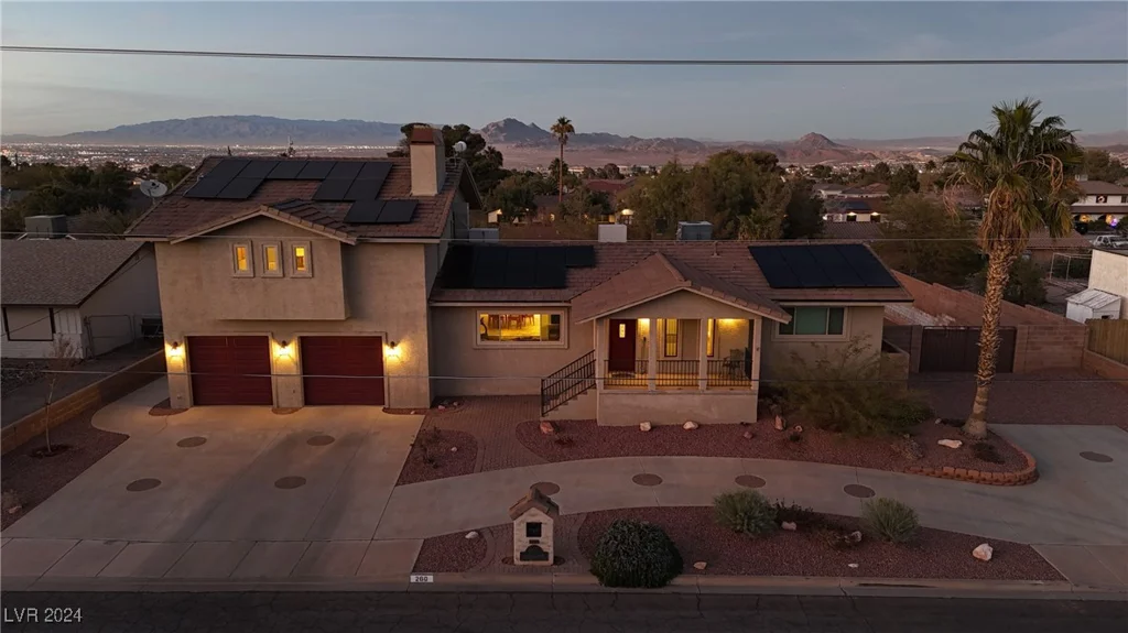 260 Desert Rose, Henderson, NV 89015