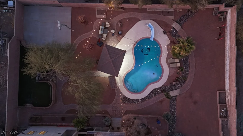 260 Desert Rose, Henderson, NV 89015