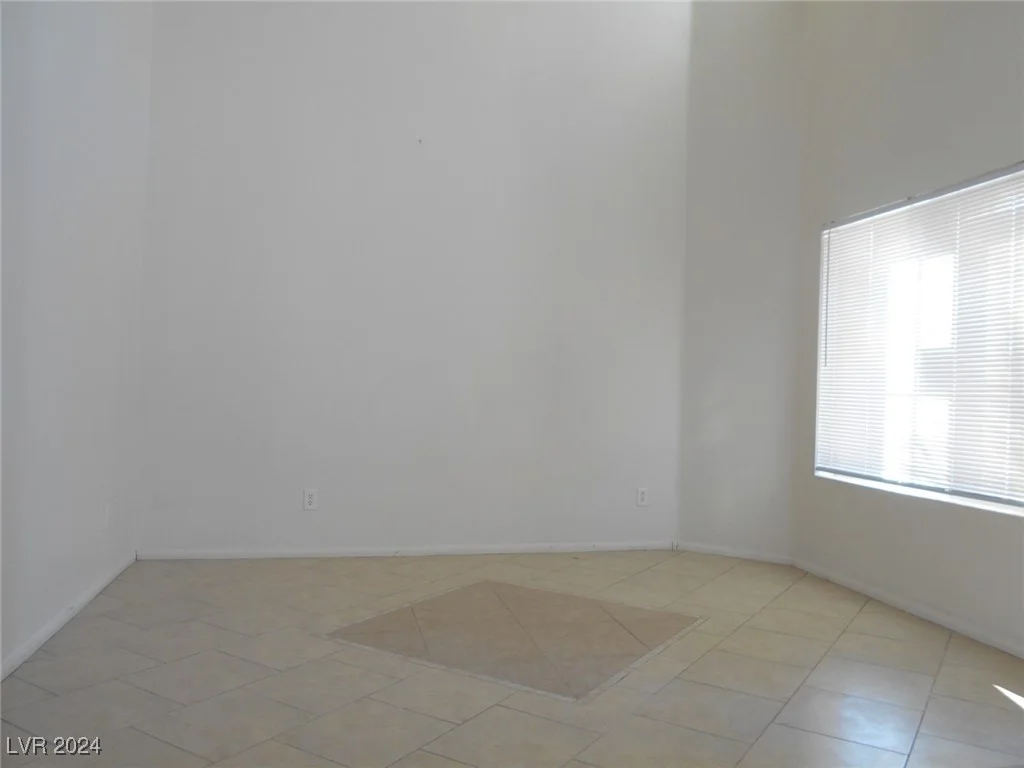 5304 Carlsbad Heights, North Las Vegas, NV 89081