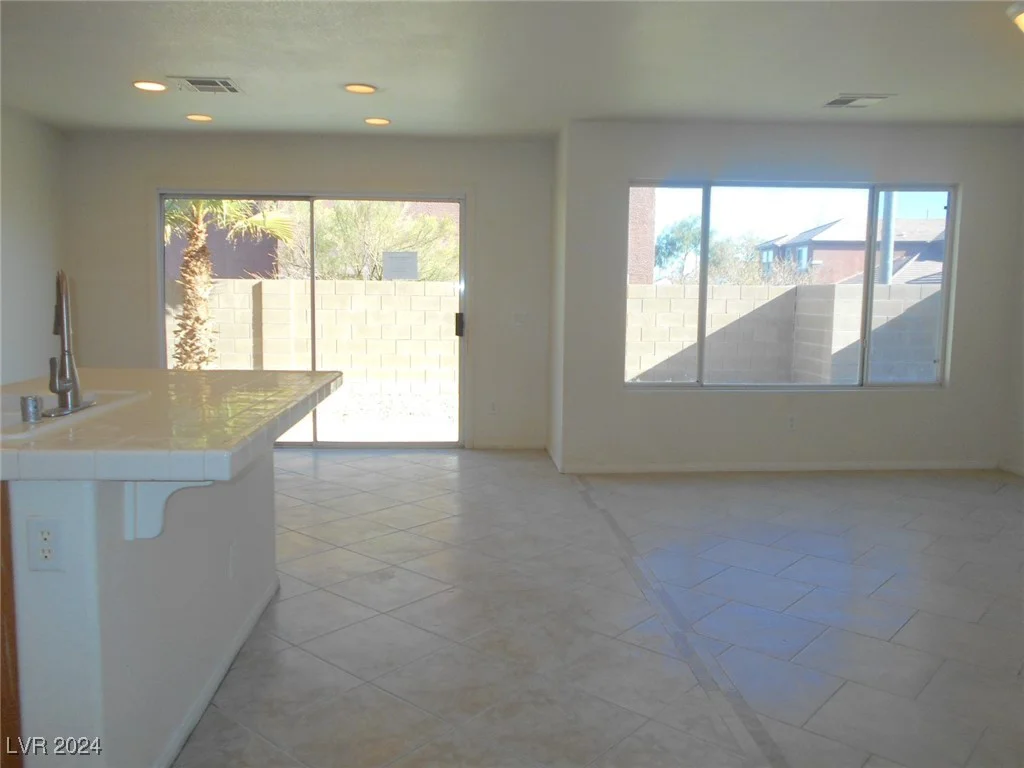 5304 Carlsbad Heights, North Las Vegas, NV 89081