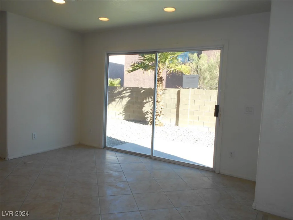 5304 Carlsbad Heights, North Las Vegas, NV 89081