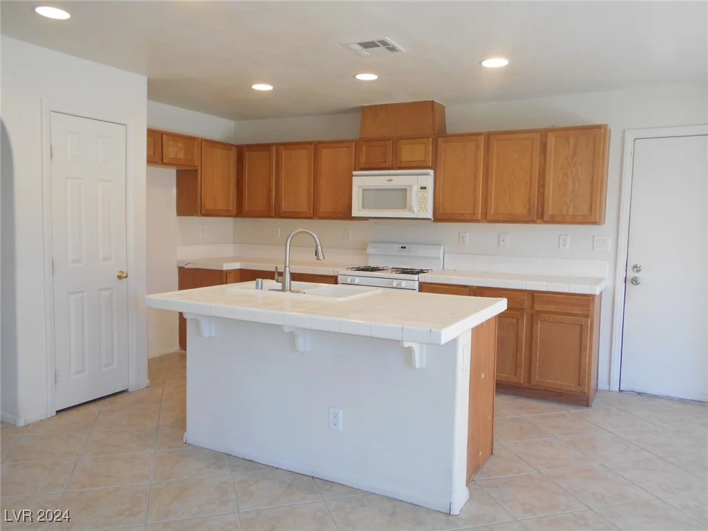 5304 Carlsbad Heights, North Las Vegas, NV 89081