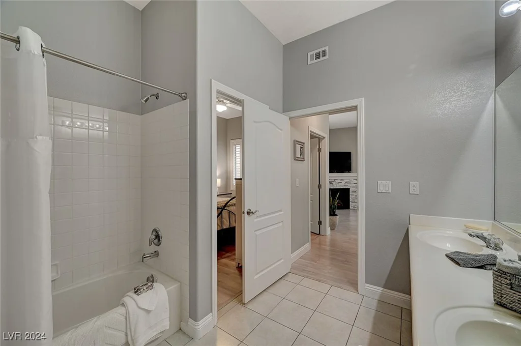 3480 Cactus Shadow, Las Vegas, NV 89129