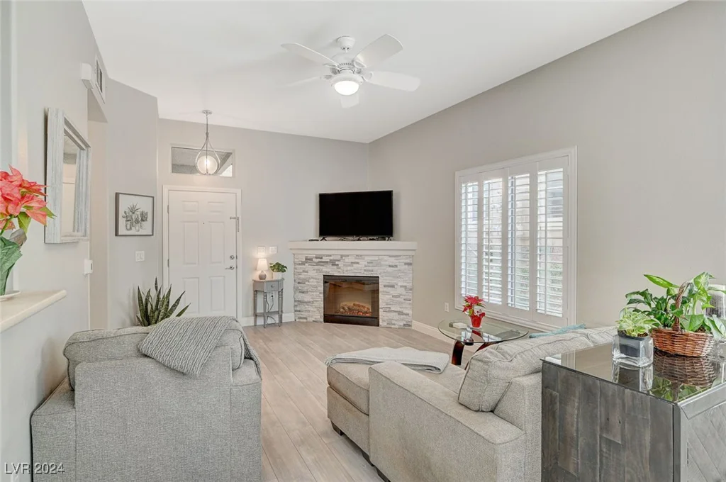3480 Cactus Shadow, Las Vegas, NV 89129