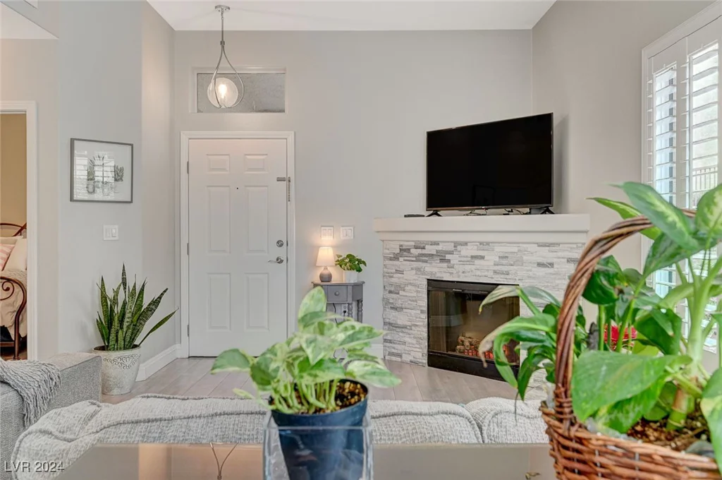 3480 Cactus Shadow, Las Vegas, NV 89129