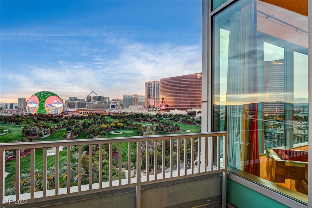 360 Desert Inn, Las Vegas, NV 89109