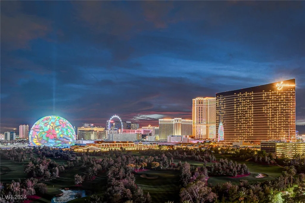 360 Desert Inn, Las Vegas, NV 89109