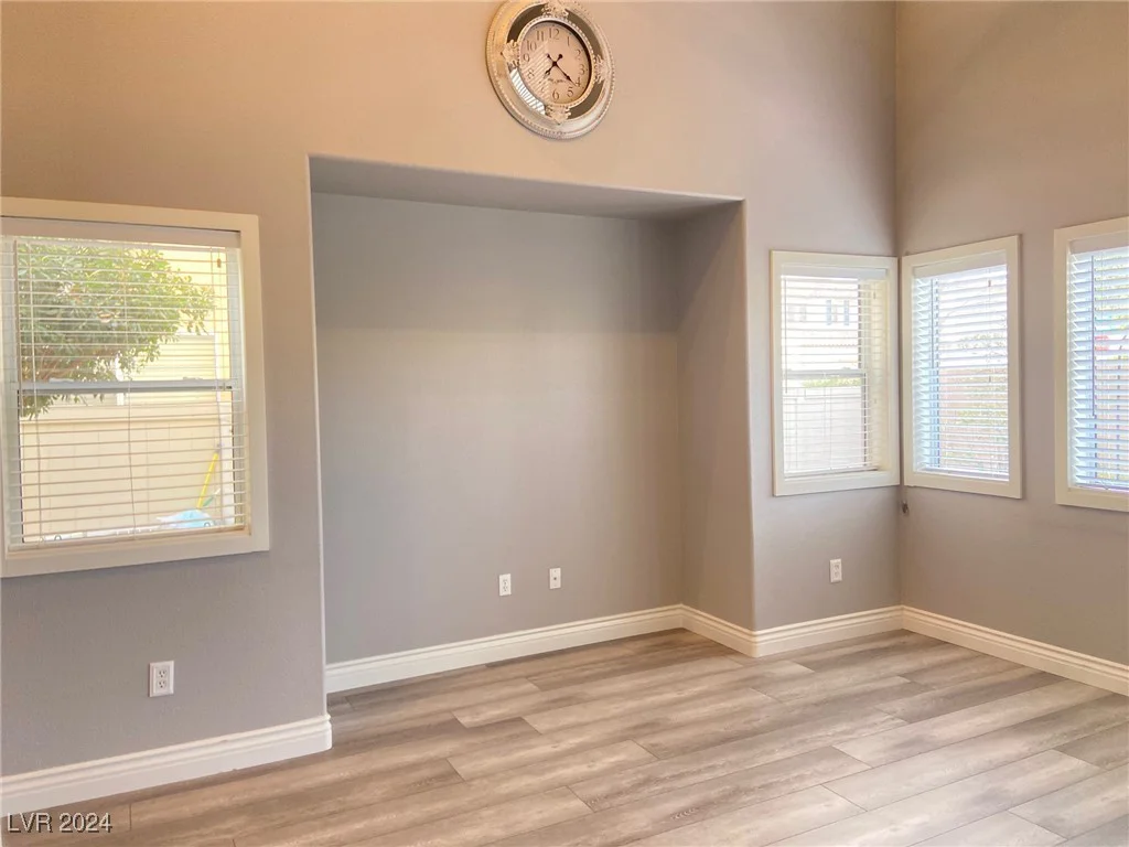 9144 Starling Wing, Las Vegas, NV 89143